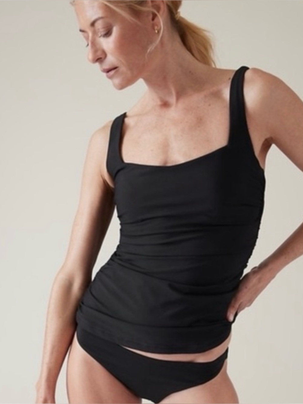 NWT Athleta Square Neck Bra Cup Tankini Top new bathing suit black